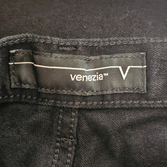 Old Navy Hi Rise Pixie Flare Pants Womens 10 Black Stretch SecretSmooth NWT Read - Picture 13 of 16